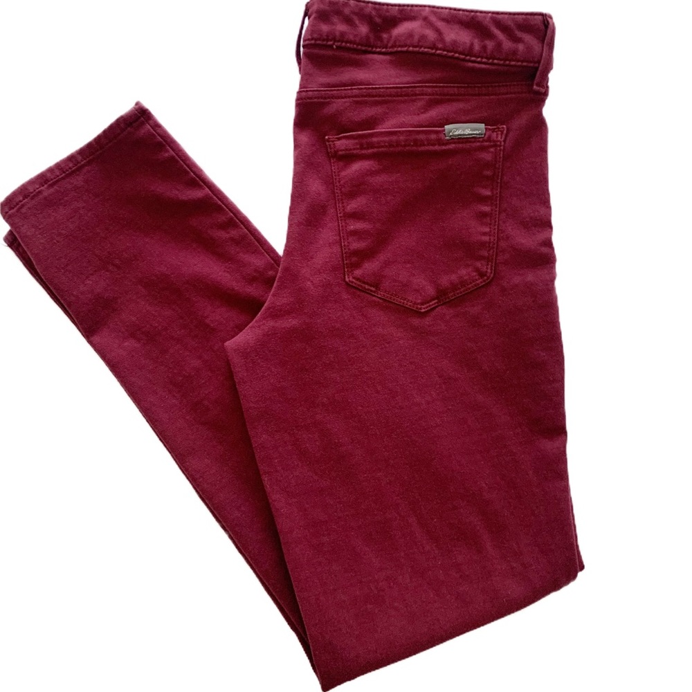 Eddie Bauer Slightly Curvy Slim Straight Women’s Jeans